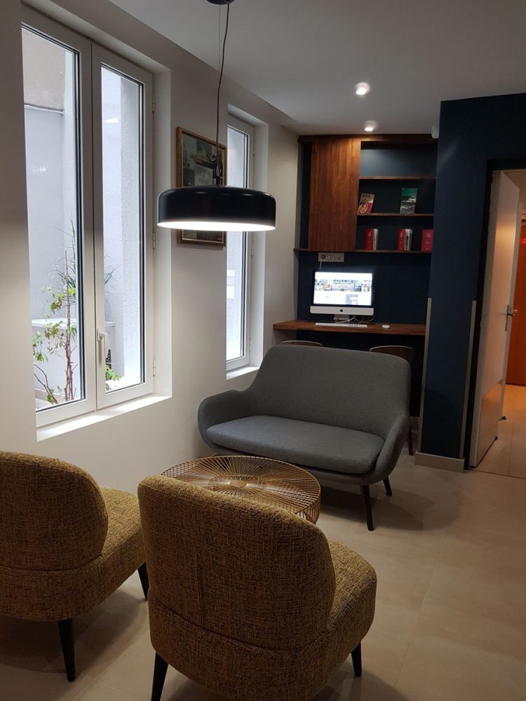 Hôtel de Venise Paris - Business Corner